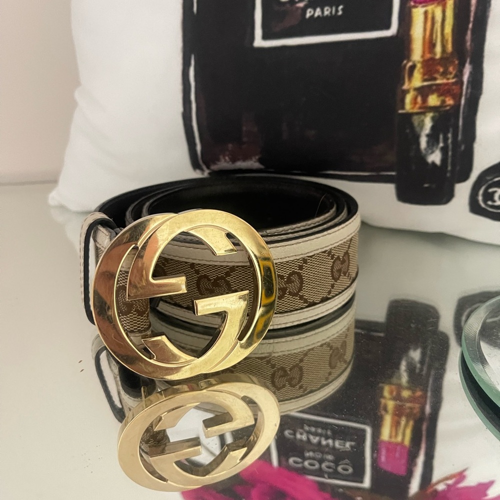 Gucci belt